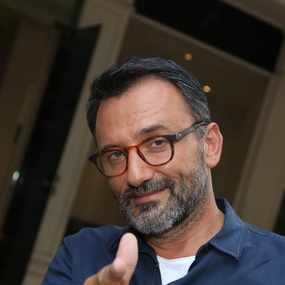 Exclusif - Frédéric Lopez arrive pour l'enregistrement d'une émission tv au studio Gabriel. Paris, le 14 septembre 2016. © Agence / Bestimage