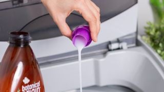 Lessive en poudre ou lessive liquide : laquelle est la meilleure pour votre machine à laver ?