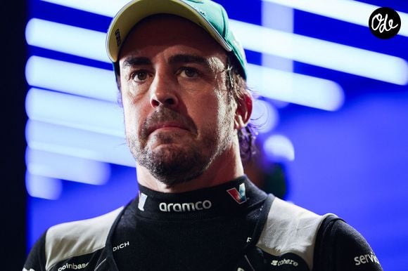 en passant par Fernando Alonso, 

Fernando Alonso à Singapour en 2026 © DPPI / Psnewz / Bestimage