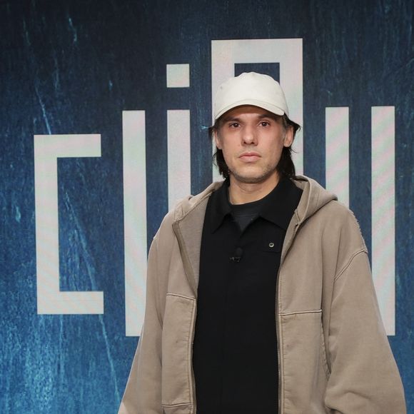 Exclusif - Orelsan, sur le plateau de Clique présenté par M.Achour, et diffusé sur Canal + le 10 novembre 2025, à Paris, France, le 4 novembre 2025. © Jack Tribeca/Bestimage