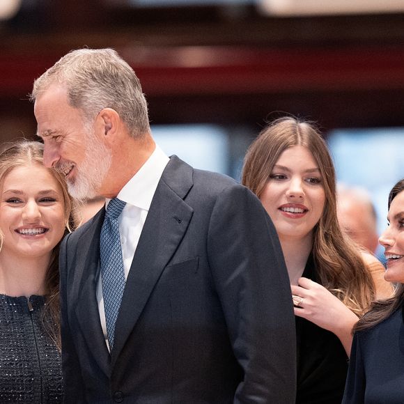 Le roi Felipe VI, la reine Letizia, la princesse héritière Leonor et la princesse Sofia assistent au concert de clôture de la 33ème Semaine musicale à Oviedo. Photo by LALO YASKY / BESTIMAGE