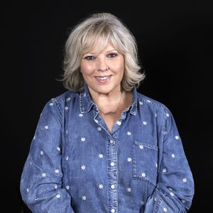 Portrait de Laurence Boccolini à Paris, le 10 octobre 2025. © Cédric Perrin/Bestimage