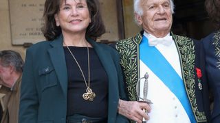 Anne Sinclair va devoir vivre sans son mari Pierre Nora : elle annonce que l'écrivain vient de nous quitter à 93 ans