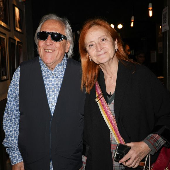 Eric, le fils de Gilbert Montagné, et Cécile, la fille de Nikole, sont tombés amoureux.

Exclusif - Gilbert Montagné et sa femme Nikole - Claude Lemesle reçoit la cravate des arts et des lettres des mains de G. Davoust lors de son concert au Café de la Gare à l'occasion de son 80ème anniversaire à Paris le 12 octobre 2025. 
© Coadic Guirec/Bestimage