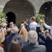 Mariage d'une ancienne numéro 1 française de tennis, Alizé Cornet filme les festivités