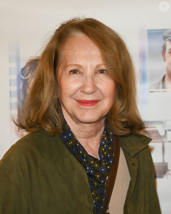 Lors de sa dernière interview télé Nathalid Baye confiait : "Je l'ai aimé jusqu'au bout. C'est quelqu'un qui a beaucoup compté dans ma vie."
Nathalie Baye - Photocall à la première du film "Tourner pour vivre" sur la vie cinématographique du réalisateur C.Lelouch à Paris le 25 avril 2022.
© Coadic Guirec / Bestimage