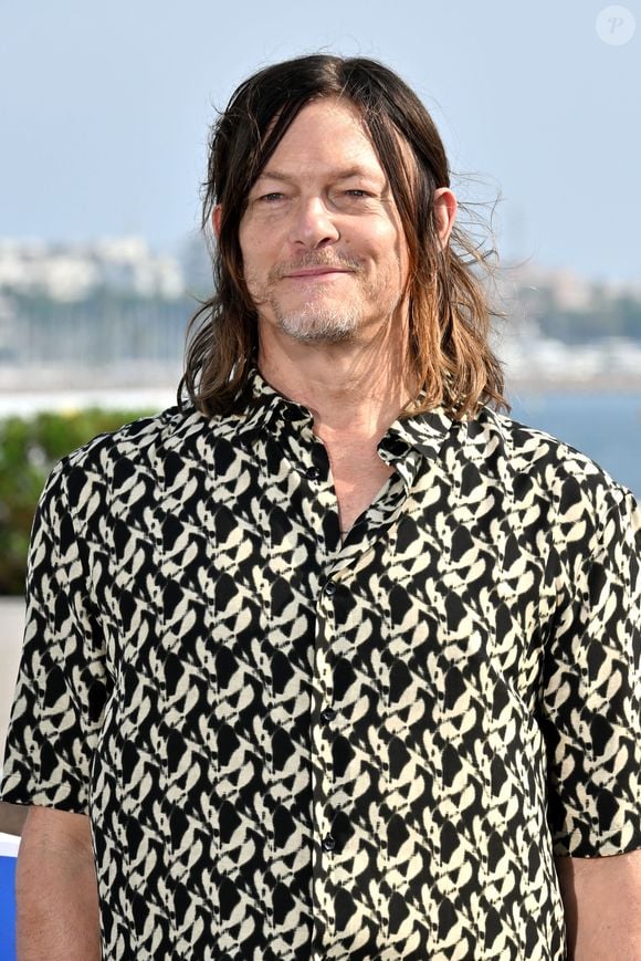 Norman Reedus au photocall de la série "Walking Dead" lors du MIPCOM 2025 au palais des Festivals à Cannes, le 14 octobre 2025. 

Photo : Bruno Bebert / Bestimage