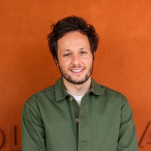 Vianney au village lors des Internationaux de France de tennis de Roland Garros, à Paris, France. © Jacovides-Moreau/Bestimage