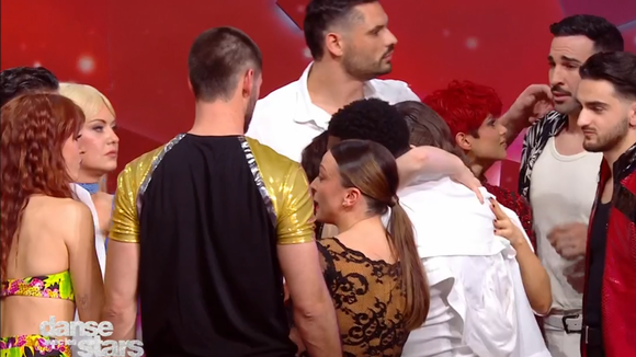 "J'ai essayé de..." : Une 4e personnalité éliminée de Danse avec les stars 2025, une note a énormément fait réagir
