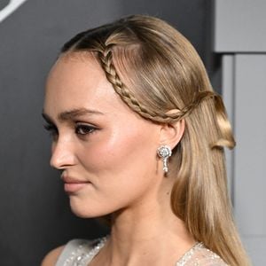 Lily-Rose Depp lors de la séance photo lors de la première de Nosferatu à Los Angeles le 12 décembre 2024.

© Broadimage / Bestimage