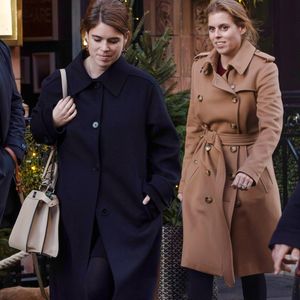 Les princesses Beatrice et Eugenie d'York à la sortie du restaurant Mount St., dans le quartier de Mayfair à Londres, après un déjeuner entre sœurs, le 10 décembre 2025.

© GOFF  / BESTIMAGE