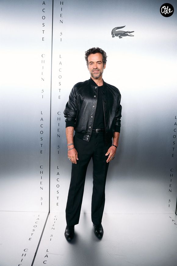 Romain Duris au photocall de la soirée Lacoste X Chien 51 au club Silencio en marge du 78ème Festival International du Film de Cannes, France, le 17 mai 2025. © BFA/Backgrid/Bestimage
