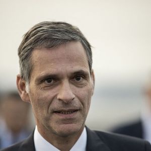 Rodolphe Saadé, directeur général de Compagnie maritime d’affrètement - Le président Emmanuel Macron arrive au Mucem (Musée des civilisations de l'Europe et de la Méditerranée) à Marseille le 27 juin 2023. © Eliot Blondet / Pool / Bestimage