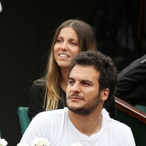 Amir Haddad et sa femme Lital en tribune lors des internationaux de tennis de Roland-Garros le 28 mai 2018. © Dominique Jacovides / Cyril Moreau / Bestimage