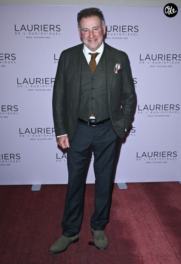 Pierre Sled - 28ème cérémonie des Lauriers de l'Audiovisuel au théâtre Marigny à Paris le 20 février 2023. Elle sera diffusée en différé sur TV5 Monde, pour la deuxième année consécutive, le 22 février. Dix-sept lauriers ont été décernés.
France Télévisions arrive en tête du palmarès de la 28e édition avec cinq prix. Cette année, France 2 et France 5 sont récompensées à égalité avec deux Lauriers chacune © Coadic Guirec/Bestimage