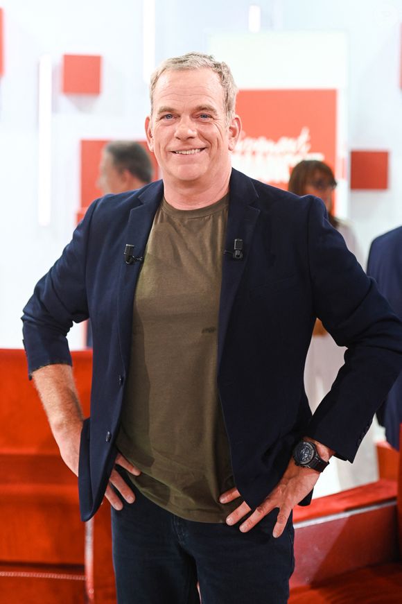 Exclusif - Garou - Enregistrement de l'émission Vivement dimanche au studio Rive Gauche presentée par Michel Drucker . Diffusion sur France 3 le 07/09/2025 . © Guillaume Gaffiot / Bestimage