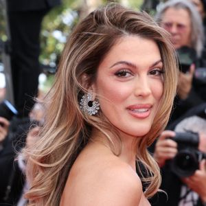 Iris Mittenaere assiste à la projection du tapis rouge de Fatherland lors du 79ème Festival de Cannes à Cannes le 14 mai 2026. Photo par Jerome Dominé/ABACAPRESS.COM