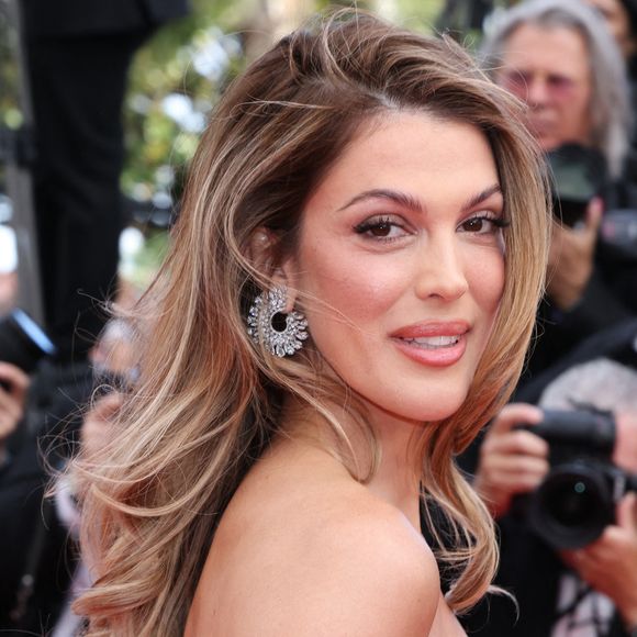 Iris Mittenaere assiste à la projection du tapis rouge de Fatherland lors du 79ème Festival de Cannes à Cannes le 14 mai 2026. Photo par Jerome Dominé/ABACAPRESS.COM