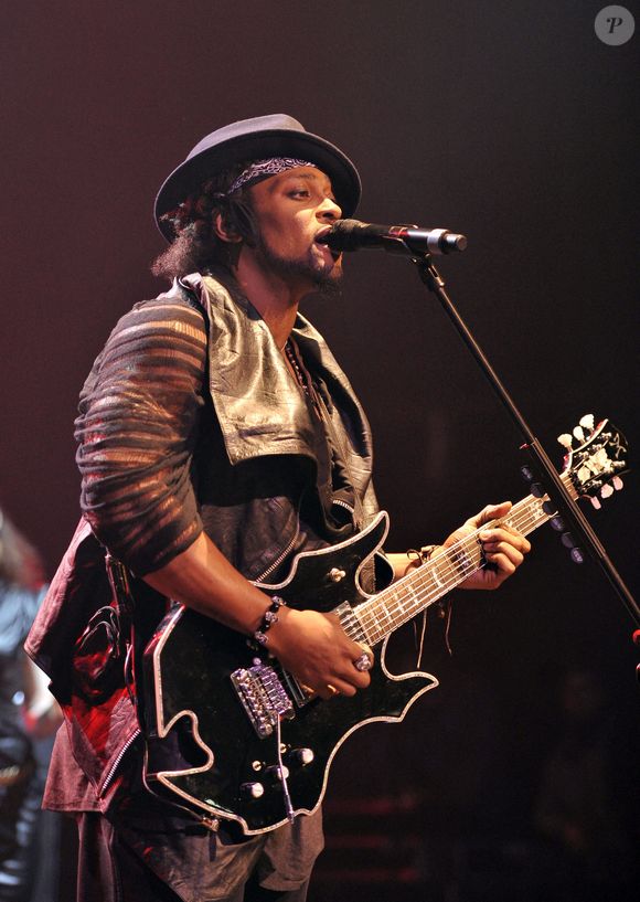 Le chanteur/musicien D'Angelo donne un concert à l'O2 Academy Brixton à Londres, vendredi 03 février 2012. Photographie : ©AWAIS, /PCN/ABACAPRESS.COM