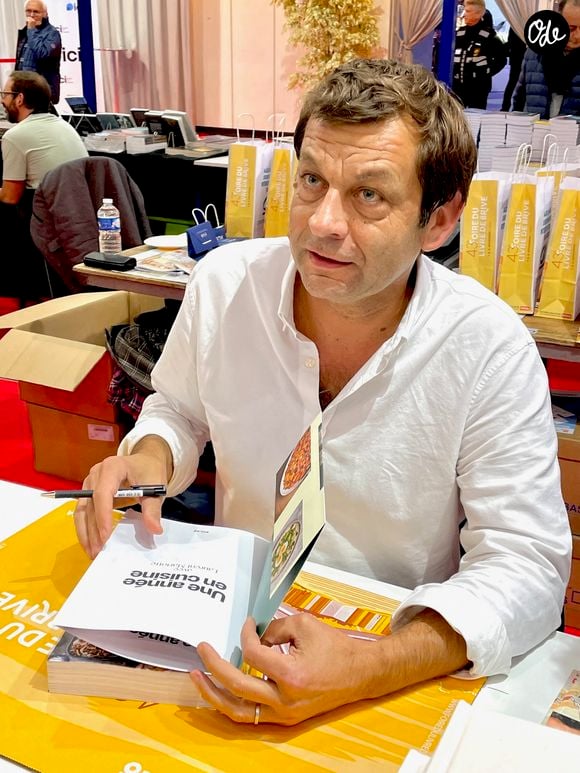 Laurent Mariotte - Les célébrités en dédicace à la 43ème Foire du Livre de Brive (7 - 9 novembre 2025), le 7 novembre 2025. © Fabien Faure / Bestimage