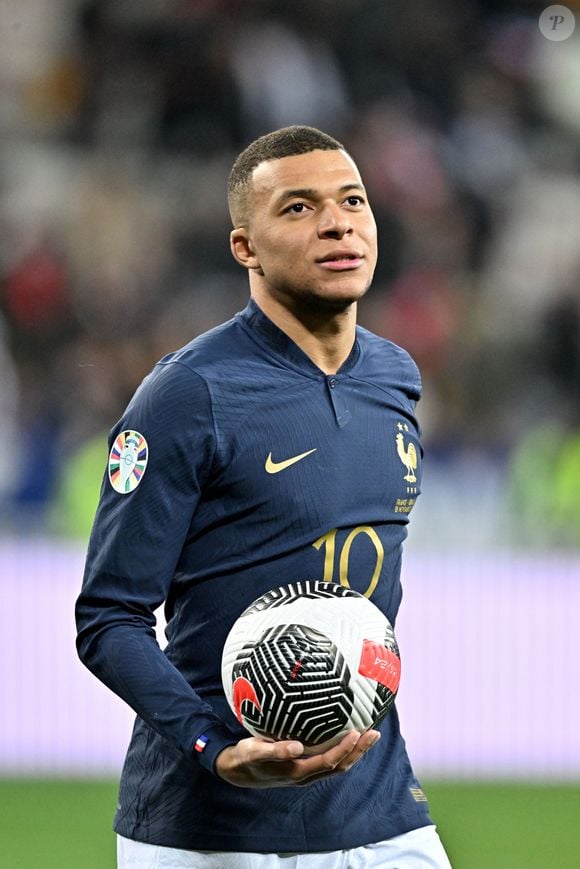 La commission a jugé l’appel de Kylian Mbappé “irrecevable”

Kylian Mbappé durant la match de football de phase de groupes de l'Euro 2024, France contre Gibraltar, à l'Allianz Riviera à Nice, le 18 novembre 2023. © Bruno Bebert / Bestimage