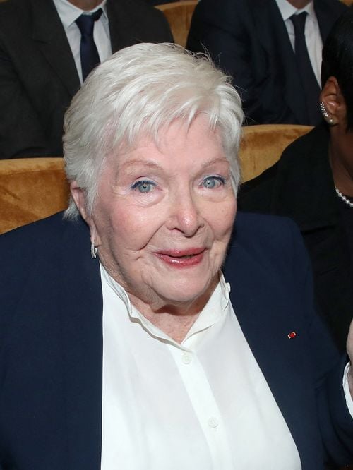 "J’avais encore des choses à vous raconter" : À 98 ans, Line Renaud se lance dans une nouvelle aventure