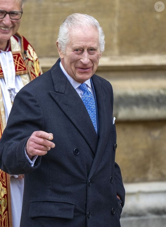 Le roi Charles III d'Angleterre et Camilla Parker Bowles, reine consort d'Angleterre - Les membres de la famille royale britannique arrivent à la chapelle Saint-George pour assister à la messe de Pâques. Windsor, le 31 mars 2024.