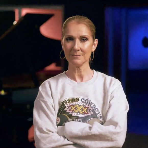 Juste avant d'illuminer la cérémonie d'ouverture des Jeux Olympiques l'été dernier

Céline Dion a fait une apparition remarquée dans une vidéo en amont d’une rencontre de football américain entre Pittsburgh Steelers et les Dallas Cowboys