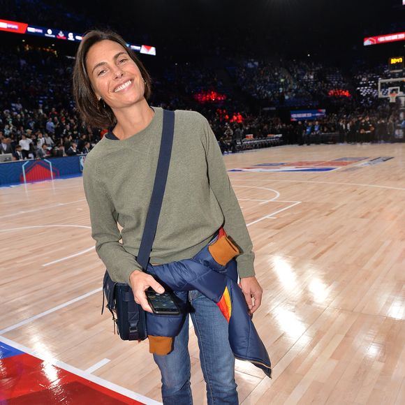 Alessandra Sublet au match de NBA Game Paris 2020 entre les Bucks de Milwaukee et les Charlotte Hornet à l'AccorHotels Arena à Paris le 24 janvier 2020. © Veeren / Bestimage