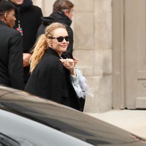 Si Vanessa Paradis et sa fille Lily-Rose Depp sont très proches, elles n'étaient plus apparues ensemble, en public, depuis plusieurs années...

Vanessa Paradis et sa fille Lily-Rose Depp au défilé Chanel 2 "Collection Haute Couture Printemps/Eté" lors de la Fashion Week de Paris (PFW). Christophe Clovis / Bestimage