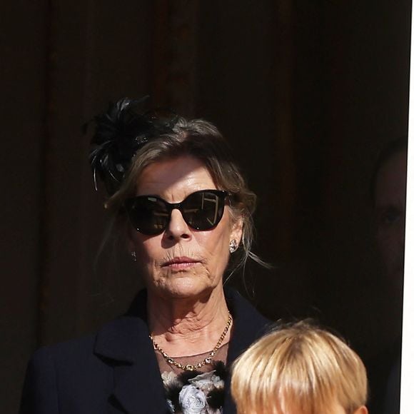 La princesse Caroline de Hanovre et Maximilian Casiraghi - La famille princière de Monaco au balcon du palais, à l'occasion de la Fête Nationale de Monaco, le 19 novembre 2024. © Jacovides-Bebert/Bestimage