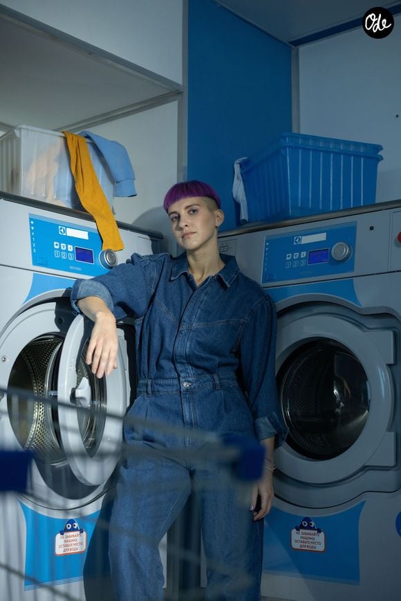 Des professionnels de l'électroménager partagent une astuce naturelle très efficace à placer directement dans le tambour.