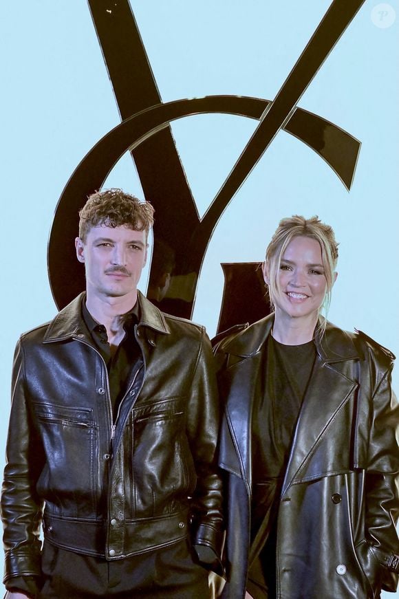 Niels Schneider et Virginie Efira assistent au défilé Saint Laurent Womenswear Fall Winter 2024 2025 dans le cadre de la semaine de la mode à Paris le 27 février 2024 à Paris, France. Photo by ABACAPRESS.COM