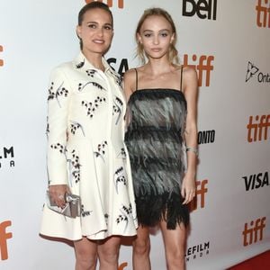 Natalie Portman et Lily-Rose Depp assistent à la première de "Planetarium" lors du Festival international du film de Toronto 2016 au Roy Thomson Hall, à Toronto, Canada, le 11 septembre 2016. Photo Anthony Behar/DDP USA/ABACAPRESS.COM
