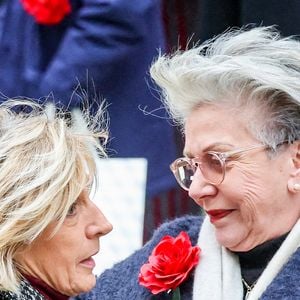 Evelyne Dhéliat et Françoise Laborde, la soeur de la défunte - Arrivées aux obsèques de C.Laborde en l'église Saint-Roch à Paris, le 6 février 2025.
© Jacovides - Moreau / Bestimage