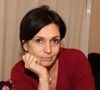 Le 25 février dernier, l'ancienne star de "Sous le soleil" a brisé le silence lors d'un entretien pour Rewell Mag. Adeline Blondieau y a confié que son époux lutte contre un cancer diagnostiqué à Noël dernier.

Rétro - Décès de Sergio Temporelli, ex-compagnon d'Adeline Blondieau et père de son fils Aïtor - Adeline Blondieau lors du salon du livre, Porte de Versailles à Paris.

© Denis Guignebourg/Bestimage