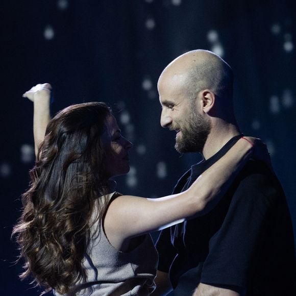 Elle est devenue maman entre-temps.

Exclusif - Denitsa Ikonomova, Francois Alu pour les surprises de J.PCastaldi, C.Lara et F.X.Demaison lors de l'enregistrement de l'émission "La Boîte à secrets", présentée par F.Bollaert et diffusée le 9 janvier 2026 sur France 3, dans les studios du Lendit à Saint-Denis, France, le 2 décembre 2025. © Cyril Moreau/Bestimage