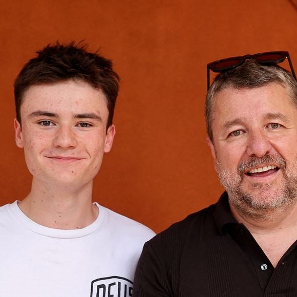 Anatole Guillon et Bruno Guillon au photocall du village lors des Internationaux de France de Tennis de Roland Garros 2026, à Paris, France, le 30 mai 2026. © Dominique Jacovides/Bestimage



Photocall au village lors des Internationaux de France de Tennis de Roland Garros 2026, à Paris, France, le 30 mai 2026.