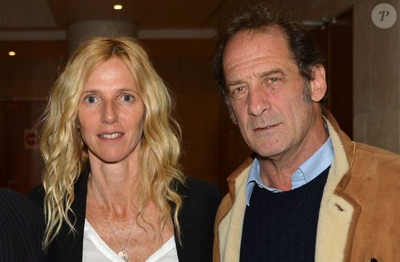 Mais si le tournage du Septième ciel avec Benoît Jacquot, alors qu'elle avait 29 ans, c'est bien passé pour Sandrine Kiberlain, c'est, dit-elle, peut-être parce qu'elle jouait dans ce film avec Vincent Lindon, son compagnon. 

Sandrine Kiberlain et Vincent Lindon lors de la rétrospective de Vincent Lindon à la cinémathèque française à Paris, le 5 juin 2017.