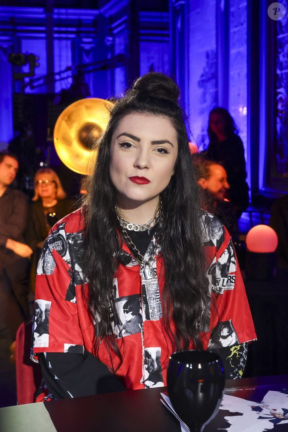 La chanteuse évoque la fin de sa relation toxique, qu’elle considère comme l’une de ses plus grandes peurs.

Hoshi - Enregistrement de l'émission "L'Invitation", présentée par B.Montiel et diffusée le 29 décembre sur Olympia TV
© Jack Tribeca / Bestimage