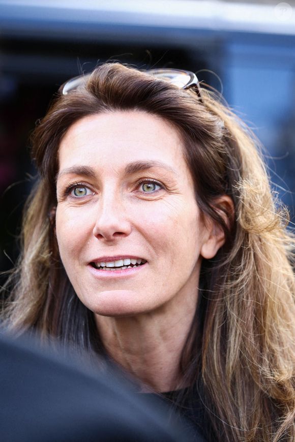 Anne-Claire Coudray aux obsèques du présentateur Jean-Pierre Pernaut à la Basilique Sainte-Clotilde à Paris, France, le 9 mars 2022. Photo par Nasser Berzane/ABACAPRESS.COM