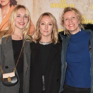 Alexandra Lamy avec sa fille Chloé Jouannet et sa sœur Audrey Lamy - Avant-première du film « Les Invisibles » au cinéma Gaumont Opéra à Paris, le 7 janvier 2019. © Coadic Guirec/Bestimage