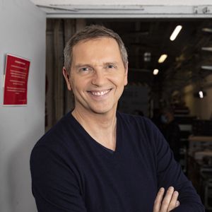 Depuis, Thomas Hugues a refait sa vie avec...

Exclusif - Thomas Hugues - Enregistrement de l'émission "Touche Pas à Mon Poste (TPMP)", présentée par C.Hanouna, et diffusée  sur C8 en Direct le 12 novembre 2020 avec un public virtuel
© Jack Tribeca / Bestimage