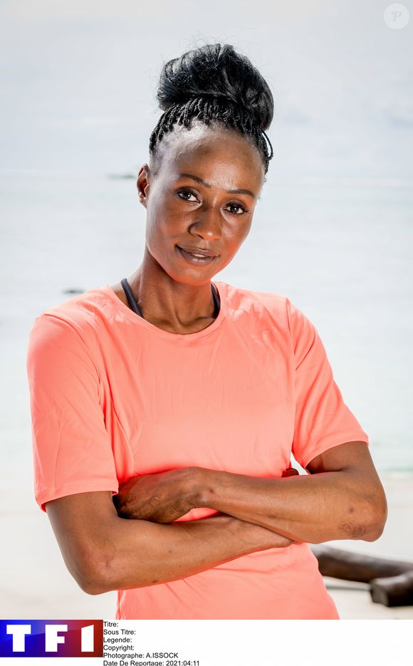 C'est un choix qu'elle a fait après mûre réflexion.

Coumba dans "Koh-Lanta, La Légende", émission spéciale célébrant le vingtième anniversaire du jeu de survie de TF1.