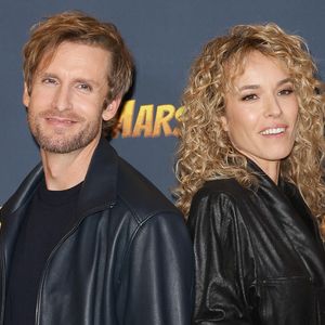 Il y a plus de dix ans maintenant, le phénomène Qu'est ce qu'on a encore fait au bon Dieu ? débarque dans les salles obscures et se hisse au sommet du box-office tricolore. C'est justement à cette période qu'Élodie Fontan a fait la rencontre de Philippe Lacheau.
Philippe Lacheau et Élodie Fontan à l'avant-première du film "Marsupilami" au Grand Rex à Paris.
© Coadic Guirec / Bestimage