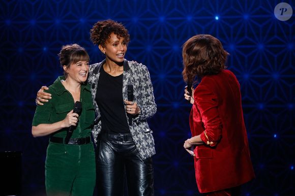 Exclusif - Béatrice de La Boulaye et Sonia Rolland (partenaires dans la série "Tropiques Criminels"), Faustine Bollaert - Surprises - Enregistrement de l'émission "La boîte à secrets N°17", présentée par F.Bollaert et diffusée le 19 janvier 2024 sur France 3
© Christophe Clovis / Bestimage