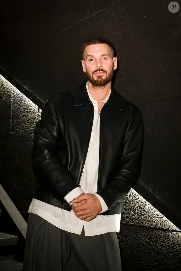 Exclusif - Matt Pokora en backstage de l'enregistrement de l'émission "La fête de la chanson française - 20 ans d'émotions" à Paris, le 9 décembre 2025. 

© Jack Tribeca/Bestimage