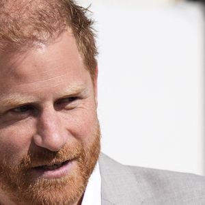 Le duc de Sussex, le prince Harry, arrive pour une visite au Community Recording Studio (CRS) à Nottingham, au Royaume-Uni, le 9 septembre 2025, à l'occasion de l'annonce d'un don substantiel à Children in Need pour aider à soutenir leur travail de lutte contre la violence qui touche les jeune. © Chown Aaron/PA Photos/ABACA