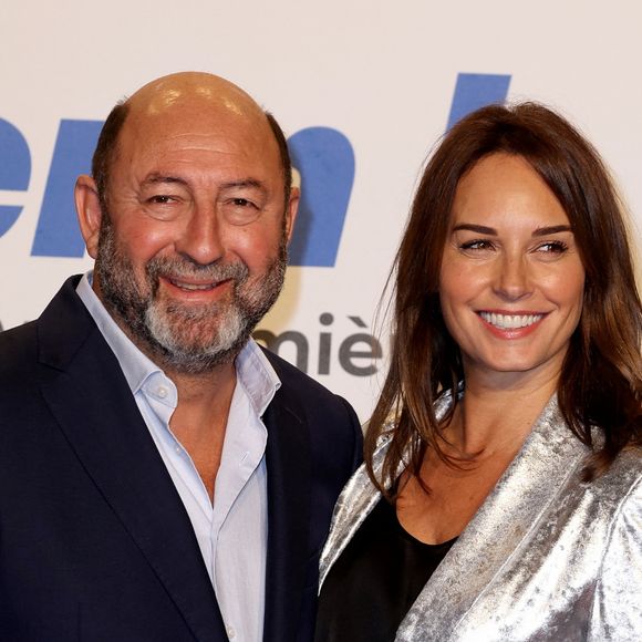 Kad Merad et sa femme Julia Vignali - Photocall de la cérémonie d'ouverture du 17ème Festival Lumière à la Halle Tony Garnier à Lyon, le 11 octobre 2025.
© Dominique Jacovides / Bestimage