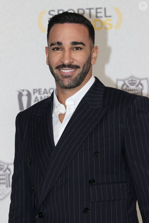 Adil Rami à Cannes avec sa nouvelle compagne

Adil Rami - Soirée des Sportel Awards au Grimaldi Forum à Monaco. © Claudia Albuquerque/Bestimage